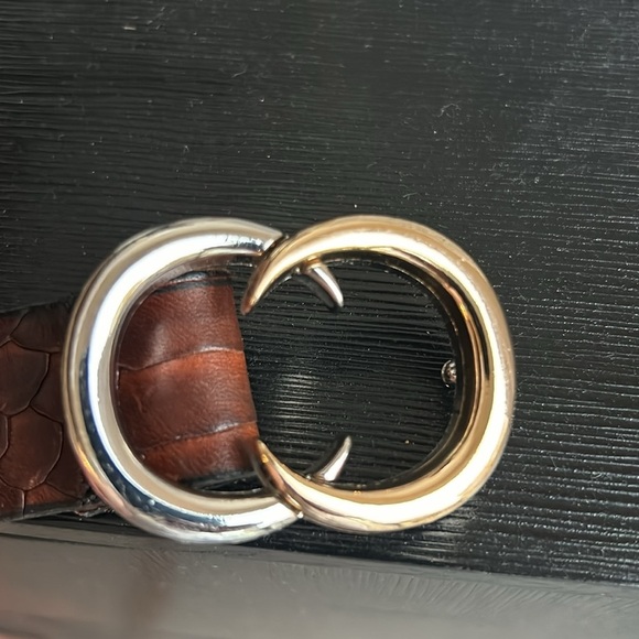 IZETTE Croc Embossed Leather Belt with Double C Two Tone Belt Buckle - Picture 14 of 15